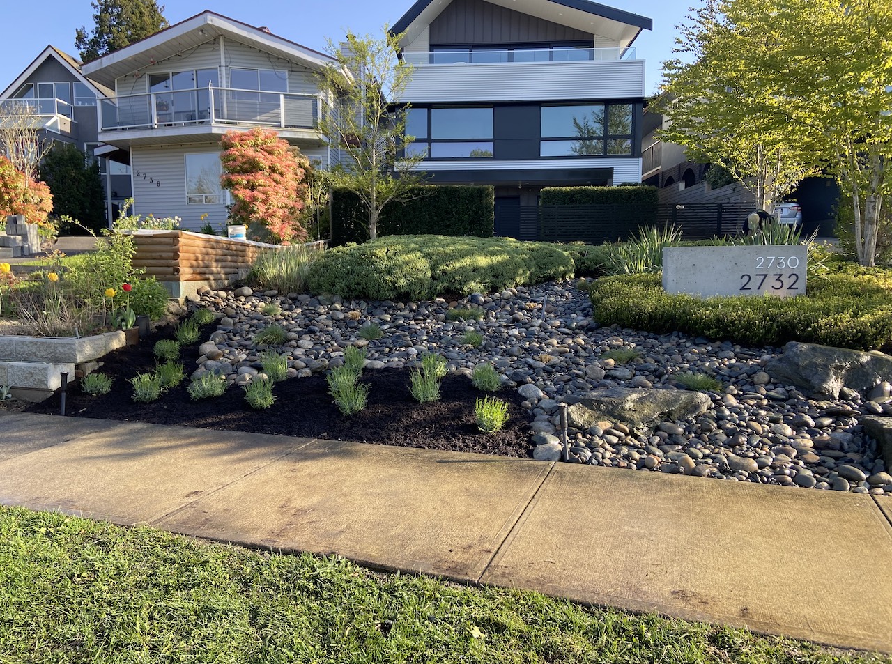 Low-Maintenance Gardens Kitsilano landscapers kitsilano landscapers Vancouver landscaping Kitsilano landscaping near me landscapers near me