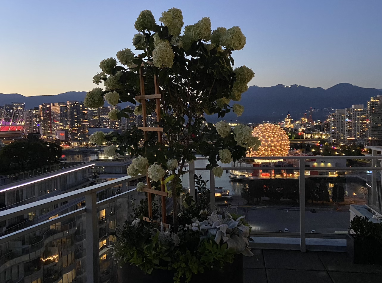 landscaping Vancouver landscapers Vancouver landscape design Burnaby landscaping West Vancouver