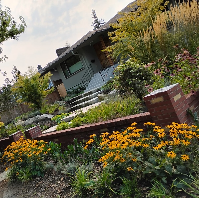 New Westminster landscaping New Westminster landscapers New Westminster landscaping service